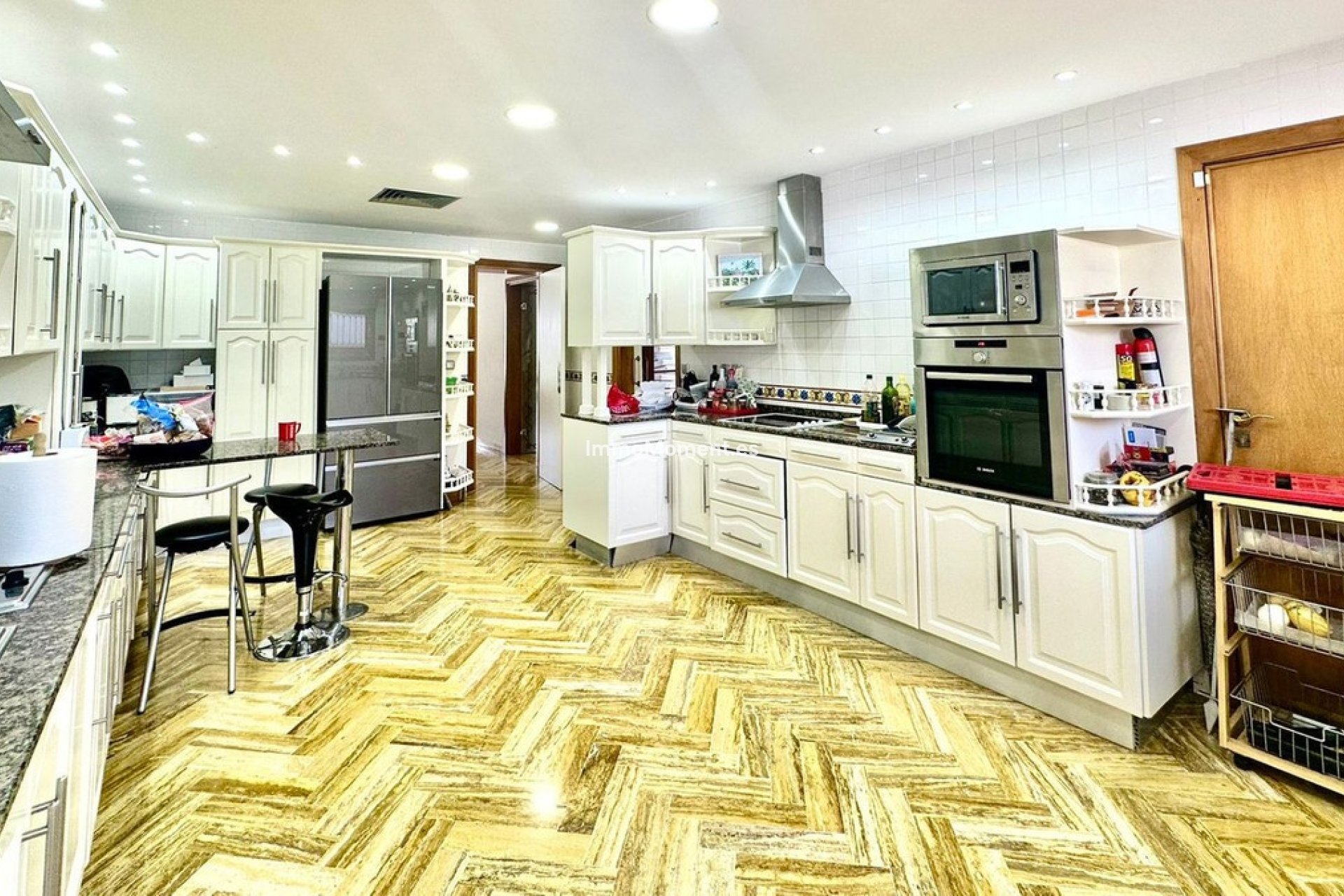 Wiederverkauf - Freistehende Villa - Marbella - Nueva Andalucía