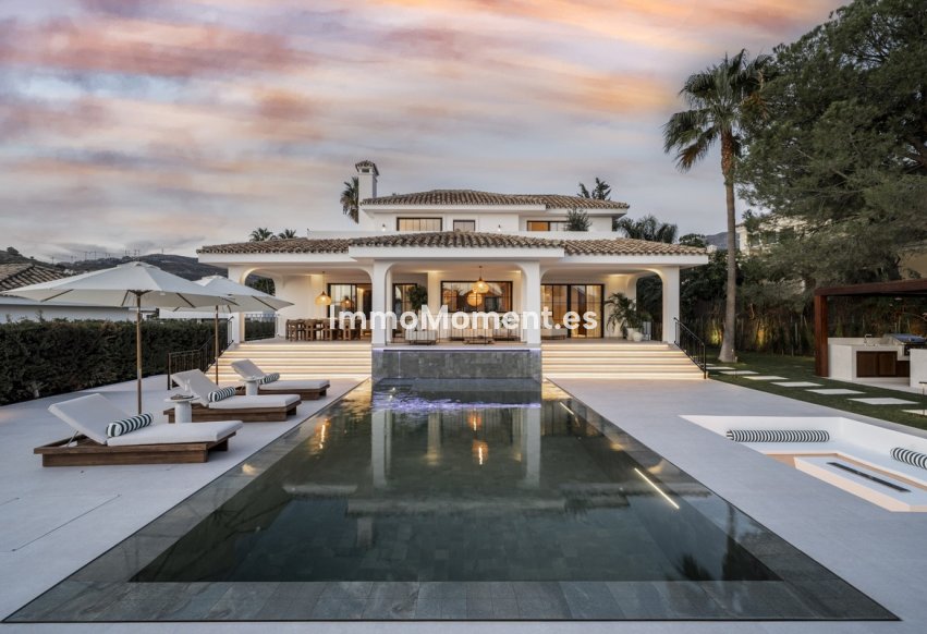 Wiederverkauf - Freistehende Villa - Marbella - Nueva Andalucía