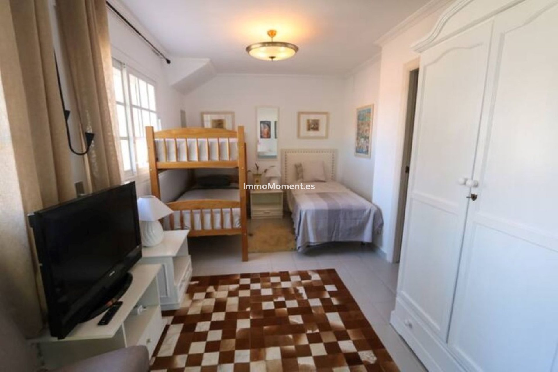 Wiederverkauf - Freistehende Villa - Marbella - Nueva Andalucía