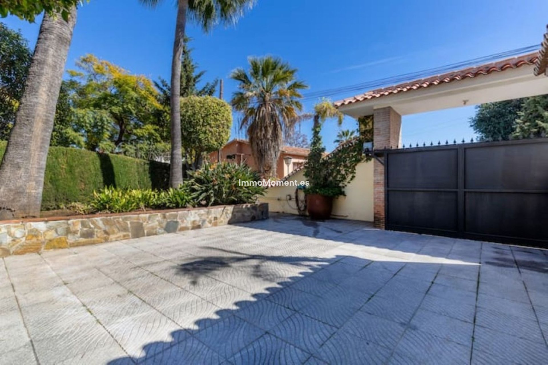 Wiederverkauf - Freistehende Villa - Marbella - Nueva Andalucía