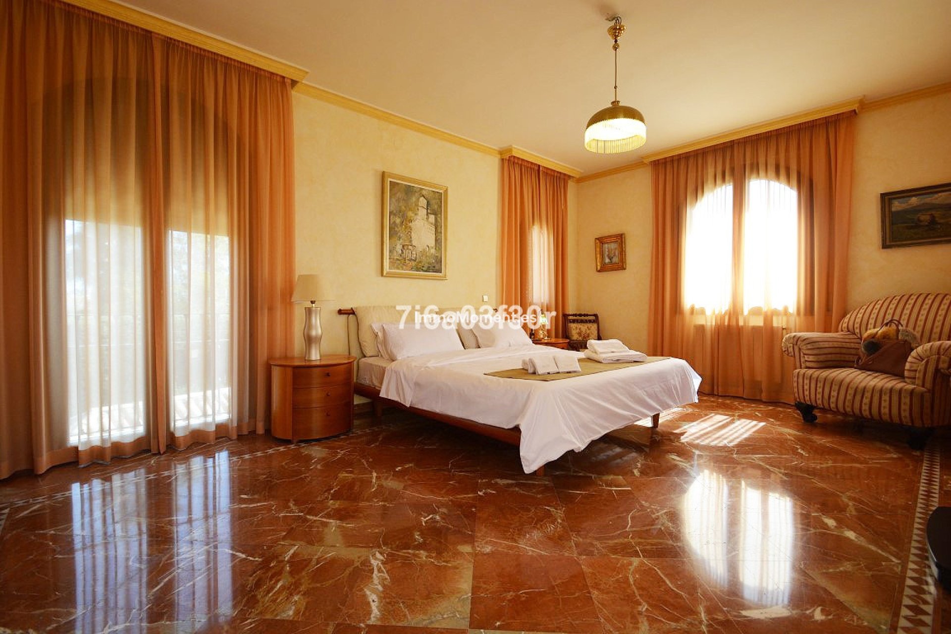 Wiederverkauf - Freistehende Villa - Marbella - Nueva Andalucía