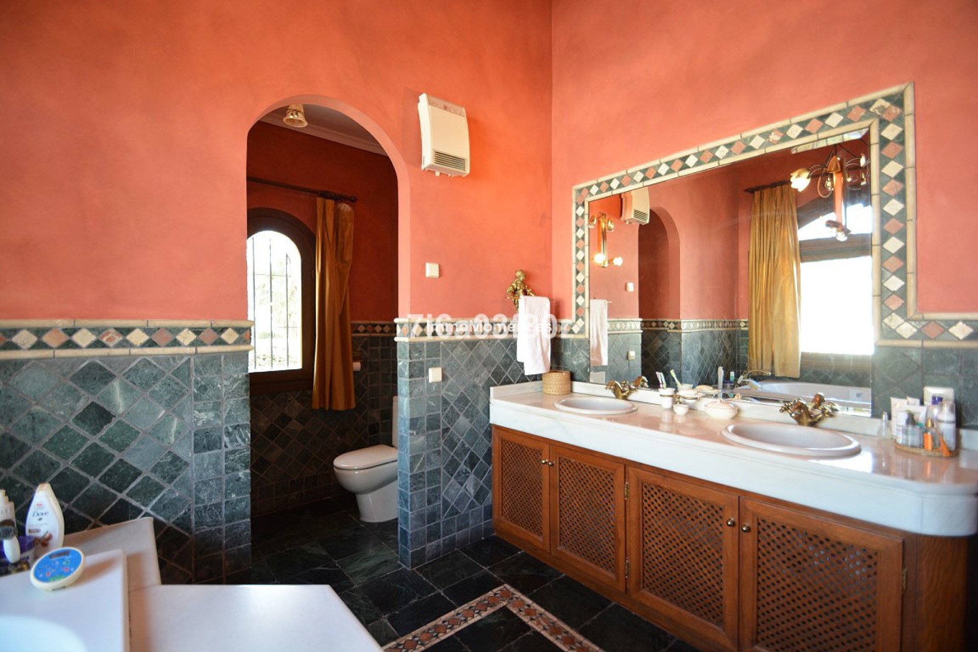 Wiederverkauf - Freistehende Villa - Marbella - Nueva Andalucía