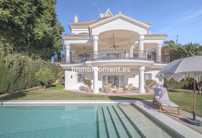 Wiederverkauf - Freistehende Villa - Marbella - Nueva Andalucía