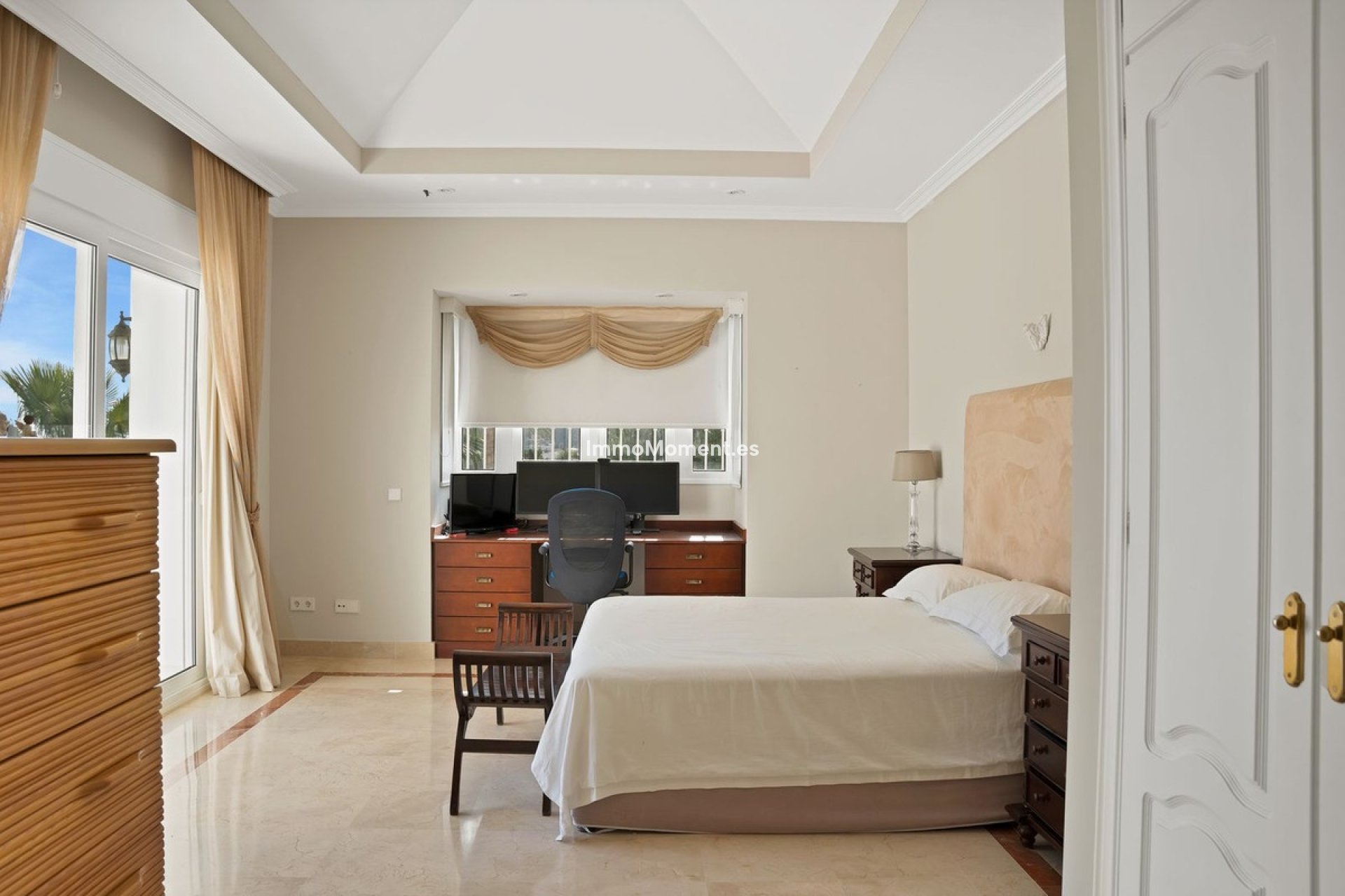 Wiederverkauf - Freistehende Villa - Marbella - Nueva Andalucía