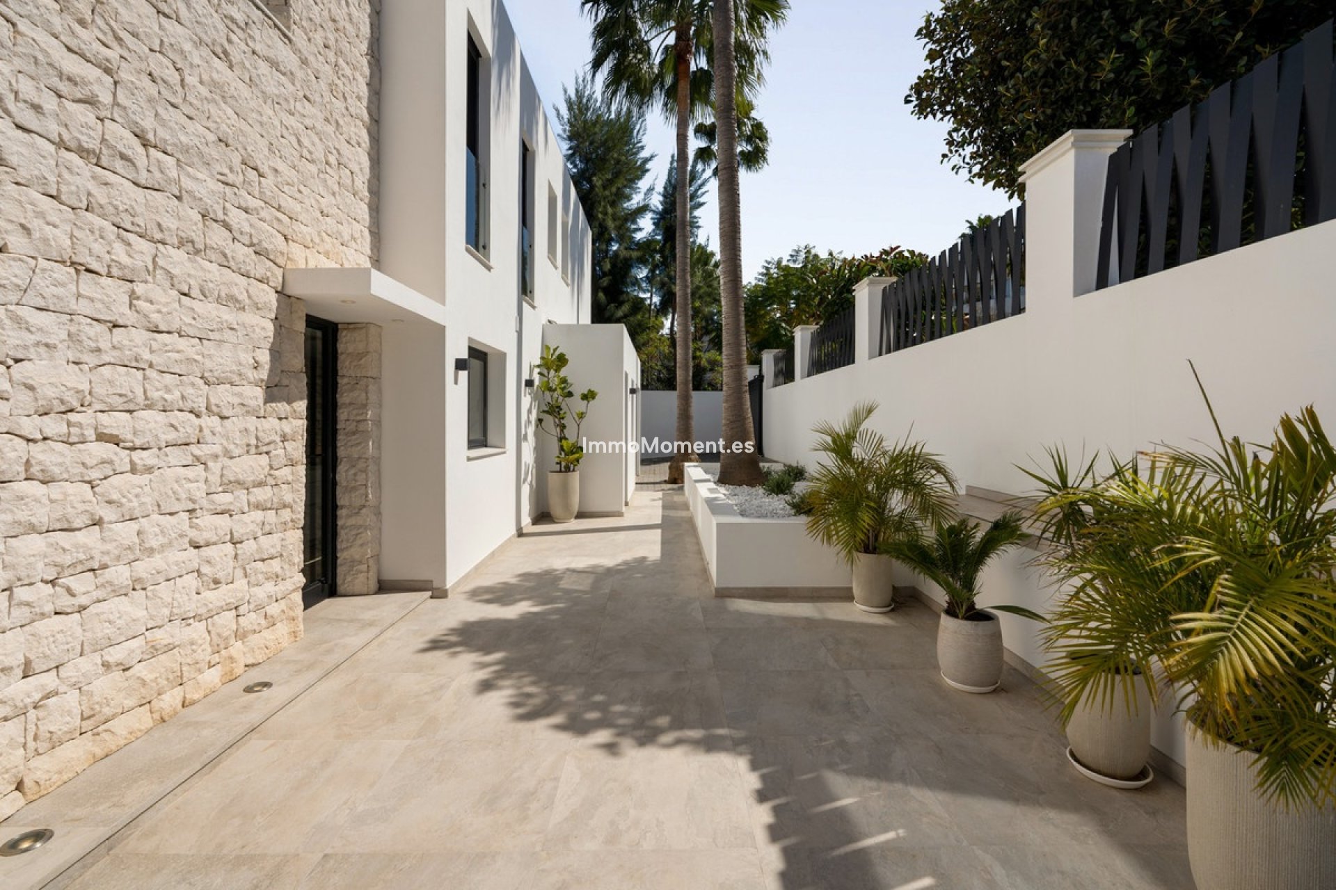 Wiederverkauf - Freistehende Villa - Marbella - Nueva Andalucía