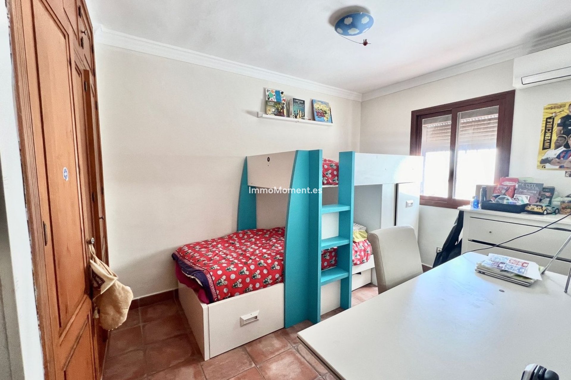 Wiederverkauf - Freistehende Villa - Marbella - Nueva Andalucía