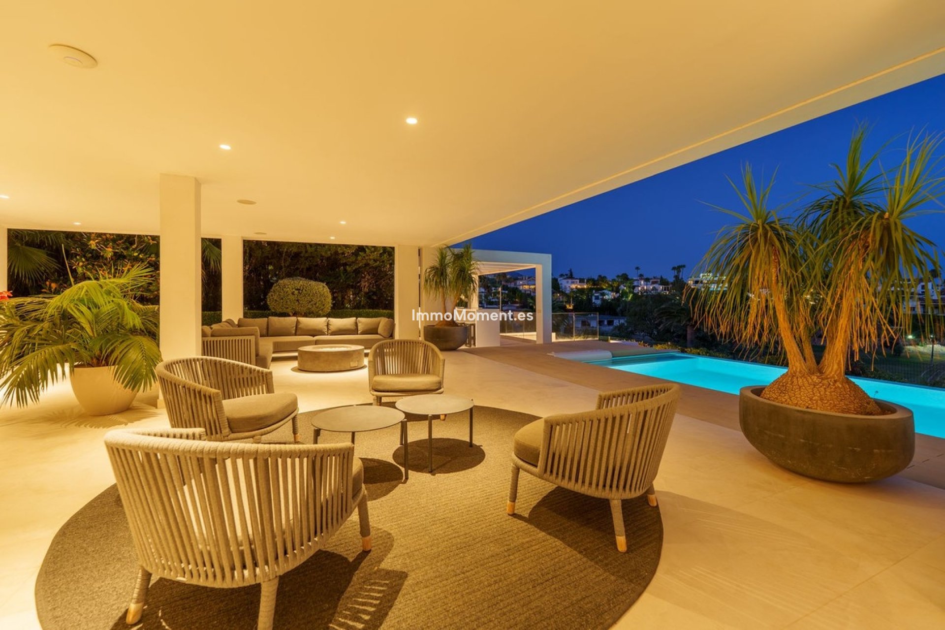 Wiederverkauf - Freistehende Villa - Marbella - Nueva Andalucía