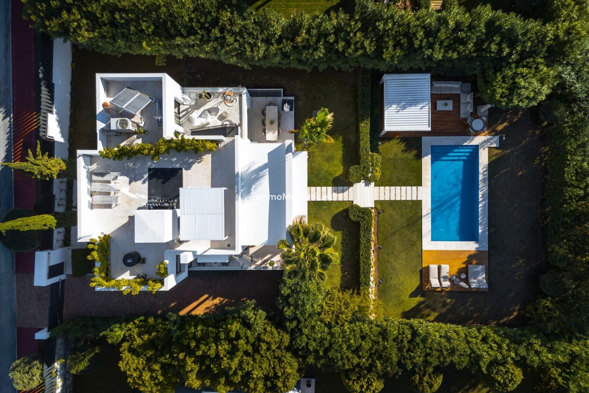 Wiederverkauf - Freistehende Villa - Marbella - Nueva Andalucía