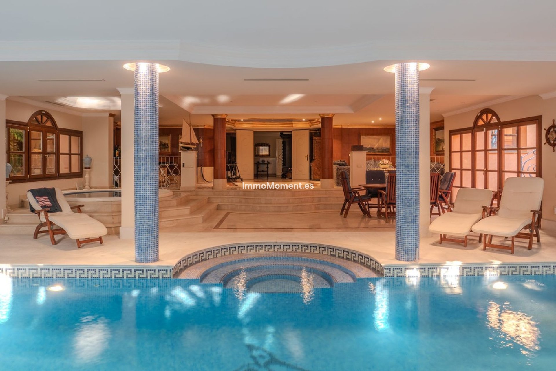 Wiederverkauf - Freistehende Villa - Marbella - Nueva Andalucía