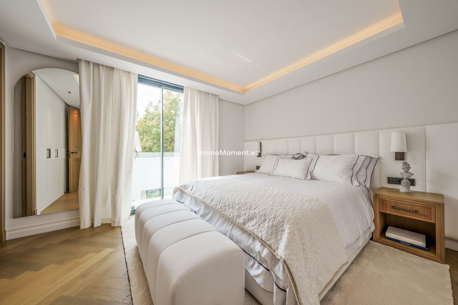 Wiederverkauf - Freistehende Villa - Marbella - Nueva Andalucía