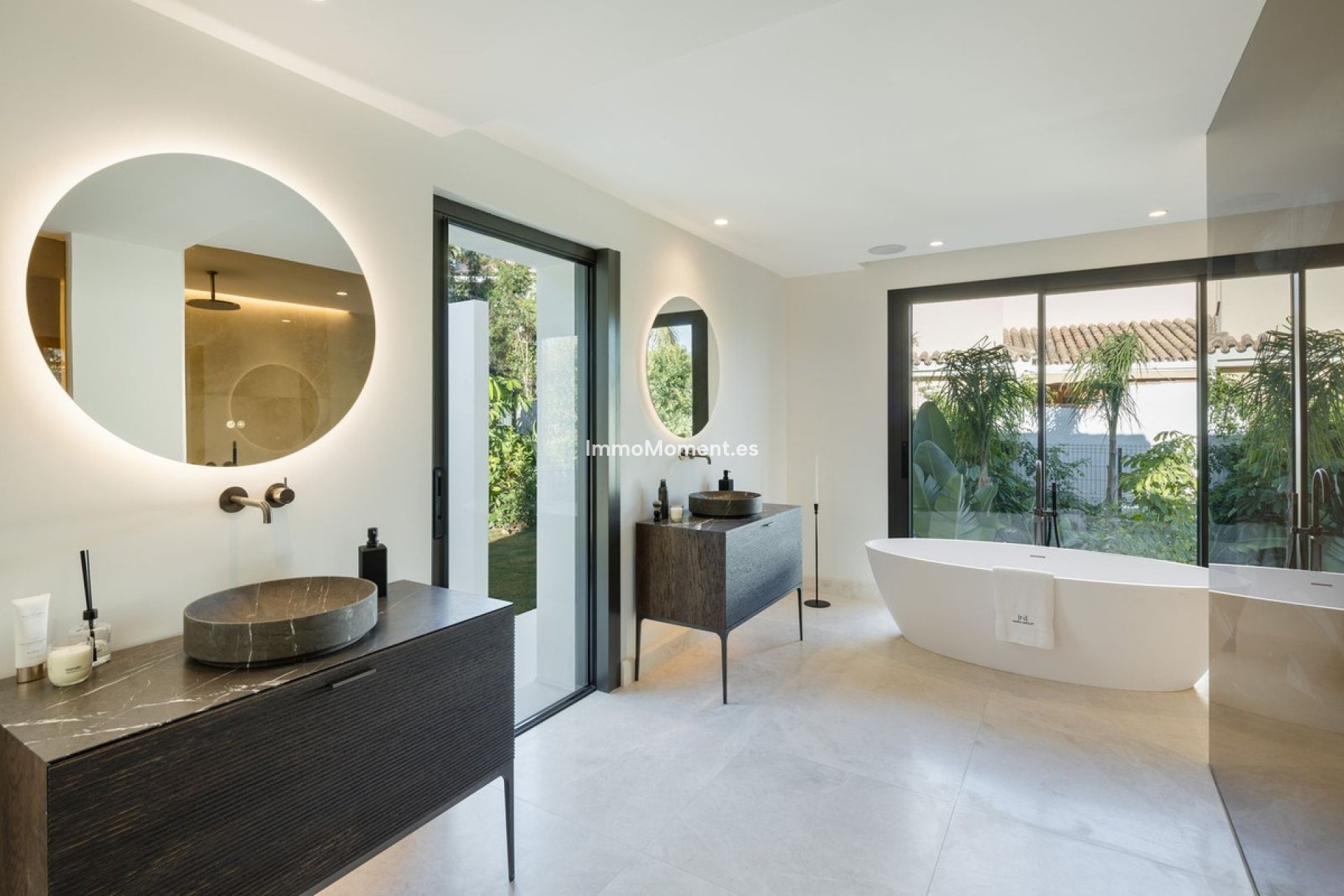 Wiederverkauf - Freistehende Villa - Marbella - Nueva Andalucía