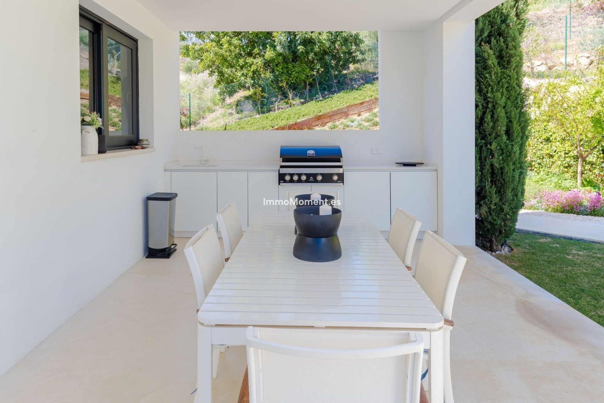 Wiederverkauf - Freistehende Villa - Marbella - Nueva Andalucía