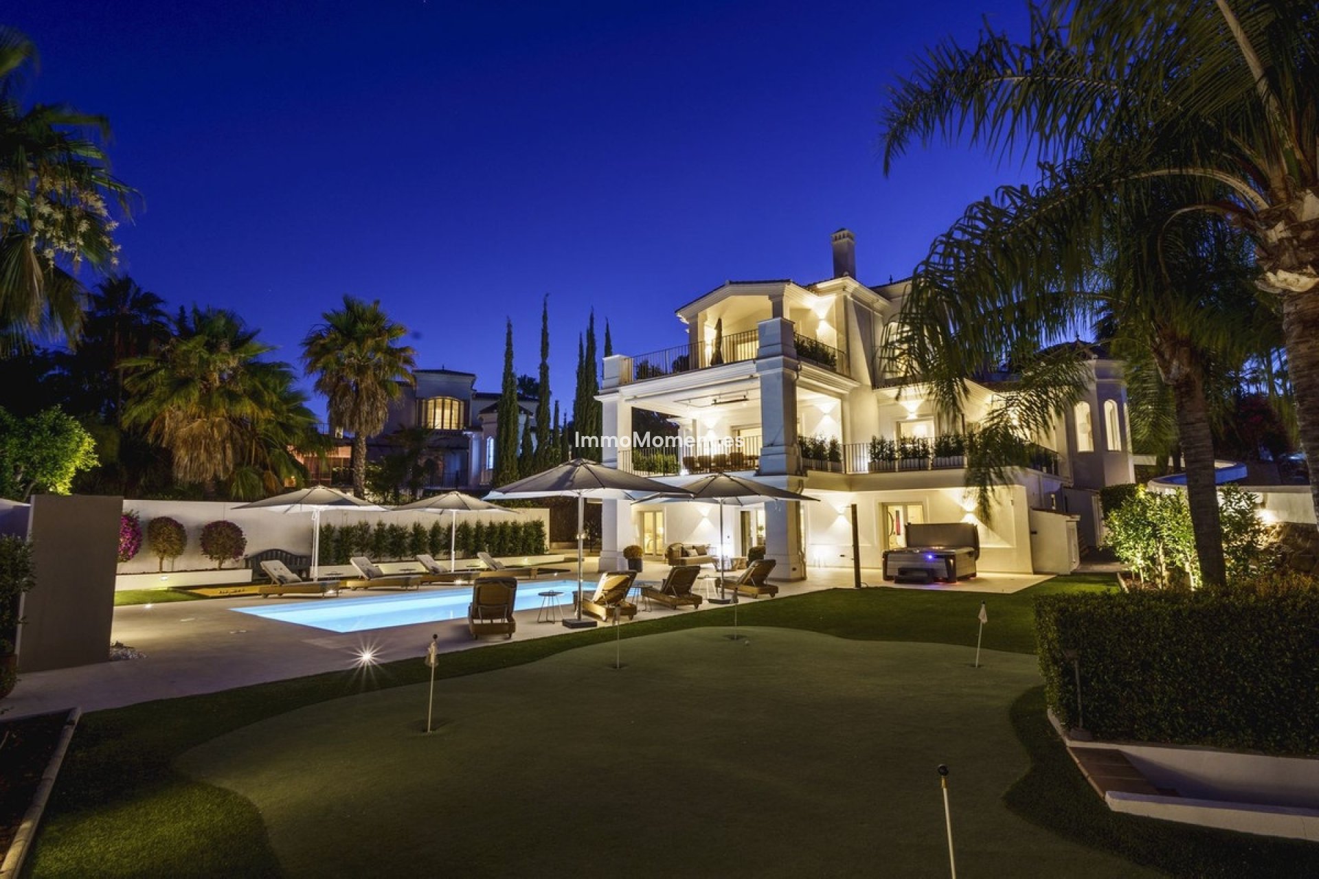 Wiederverkauf - Freistehende Villa - Marbella - Nueva Andalucía