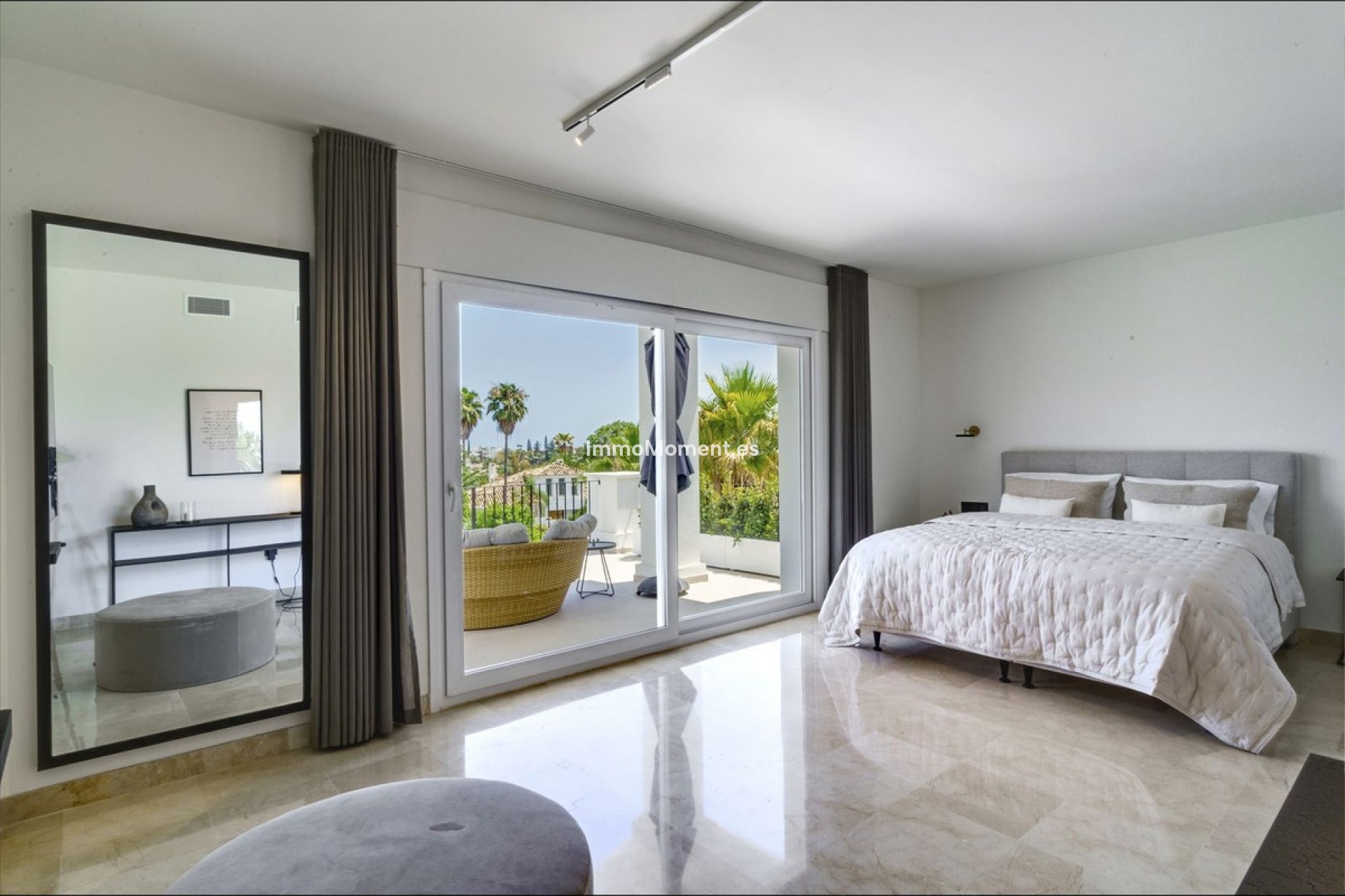 Wiederverkauf - Freistehende Villa - Marbella - Nueva Andalucía