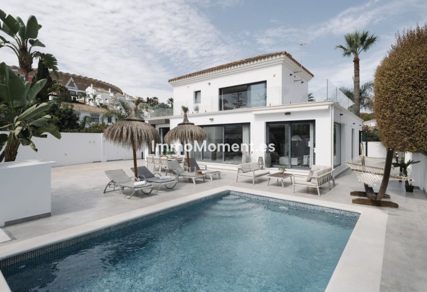 Wiederverkauf - Freistehende Villa - Marbella - Nueva Andalucía