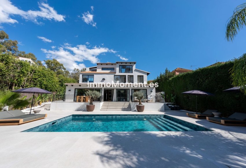 Wiederverkauf - Freistehende Villa - Marbella - Nueva Andalucía