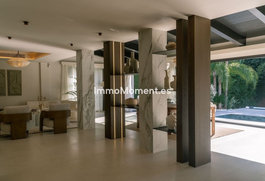 Wiederverkauf - Freistehende Villa - Marbella - Nueva Andalucía
