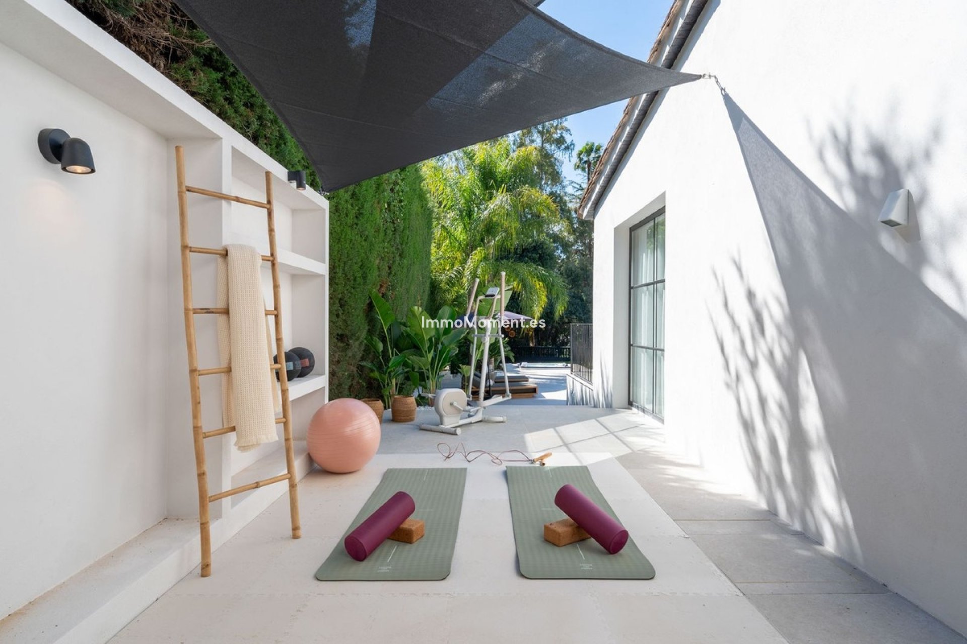 Wiederverkauf - Freistehende Villa - Marbella - Nueva Andalucía