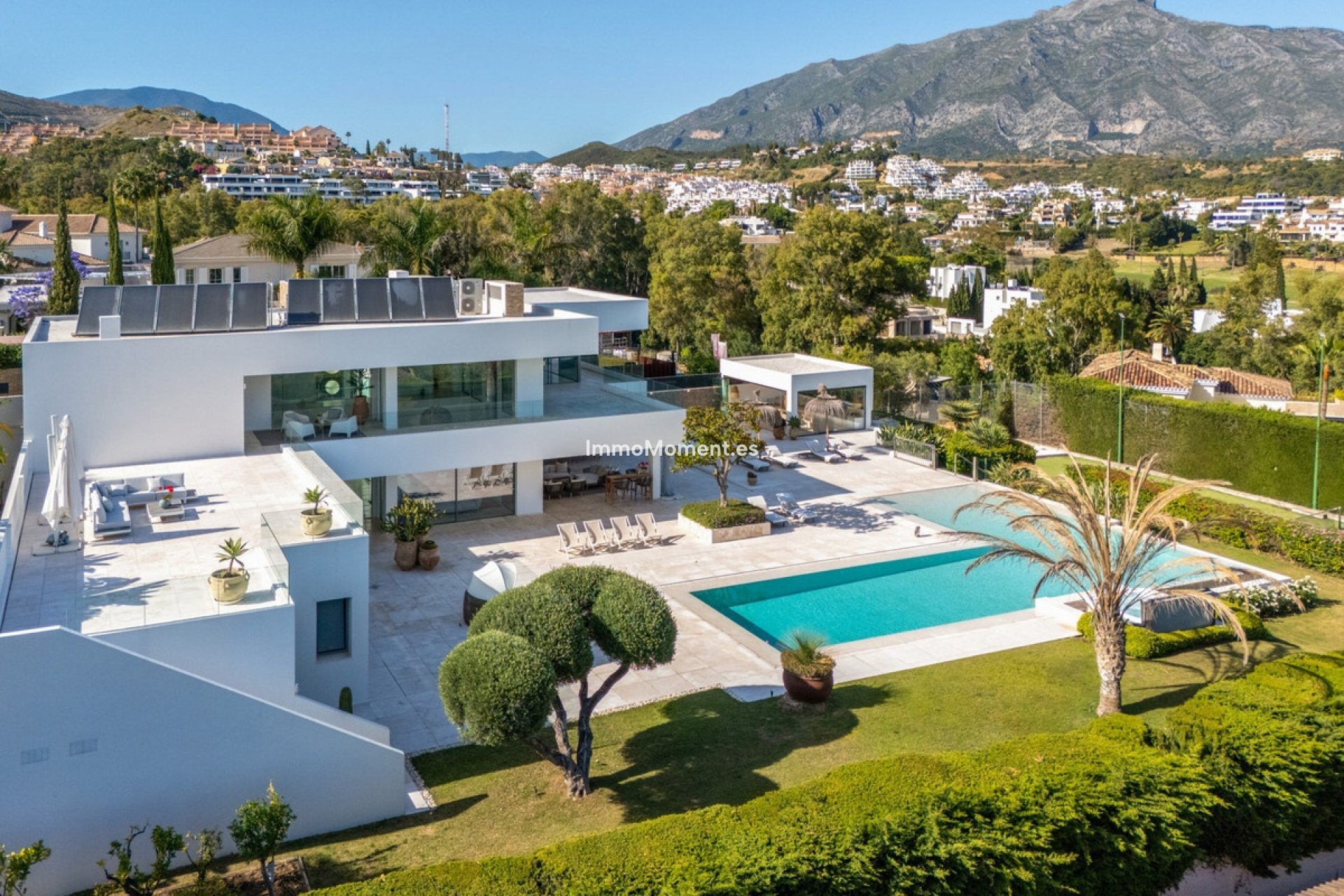 Wiederverkauf - Freistehende Villa - Marbella - Nueva Andalucía