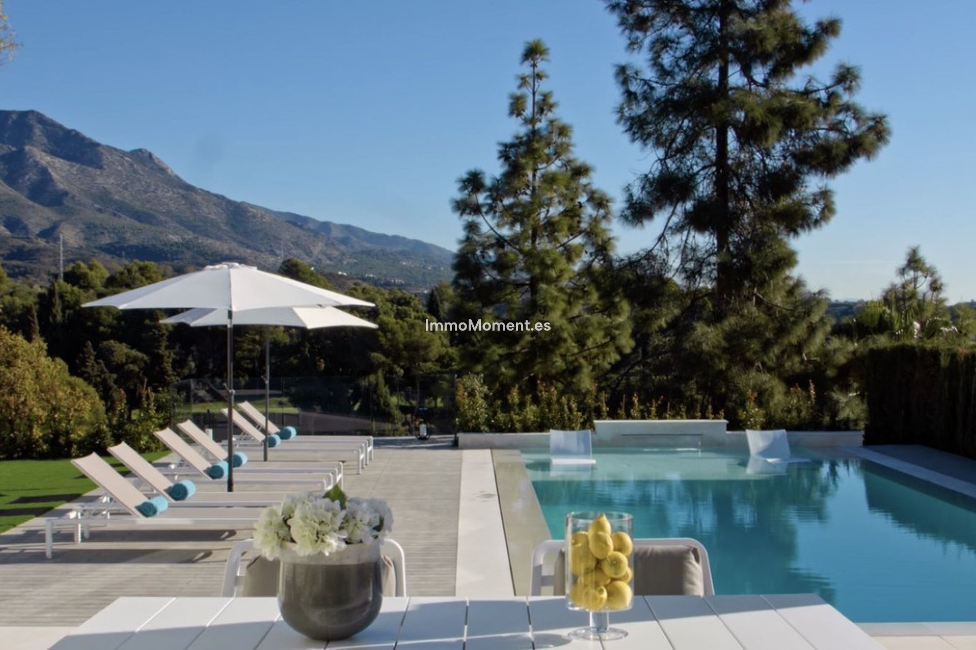 Wiederverkauf - Freistehende Villa - Marbella - Nueva Andalucía