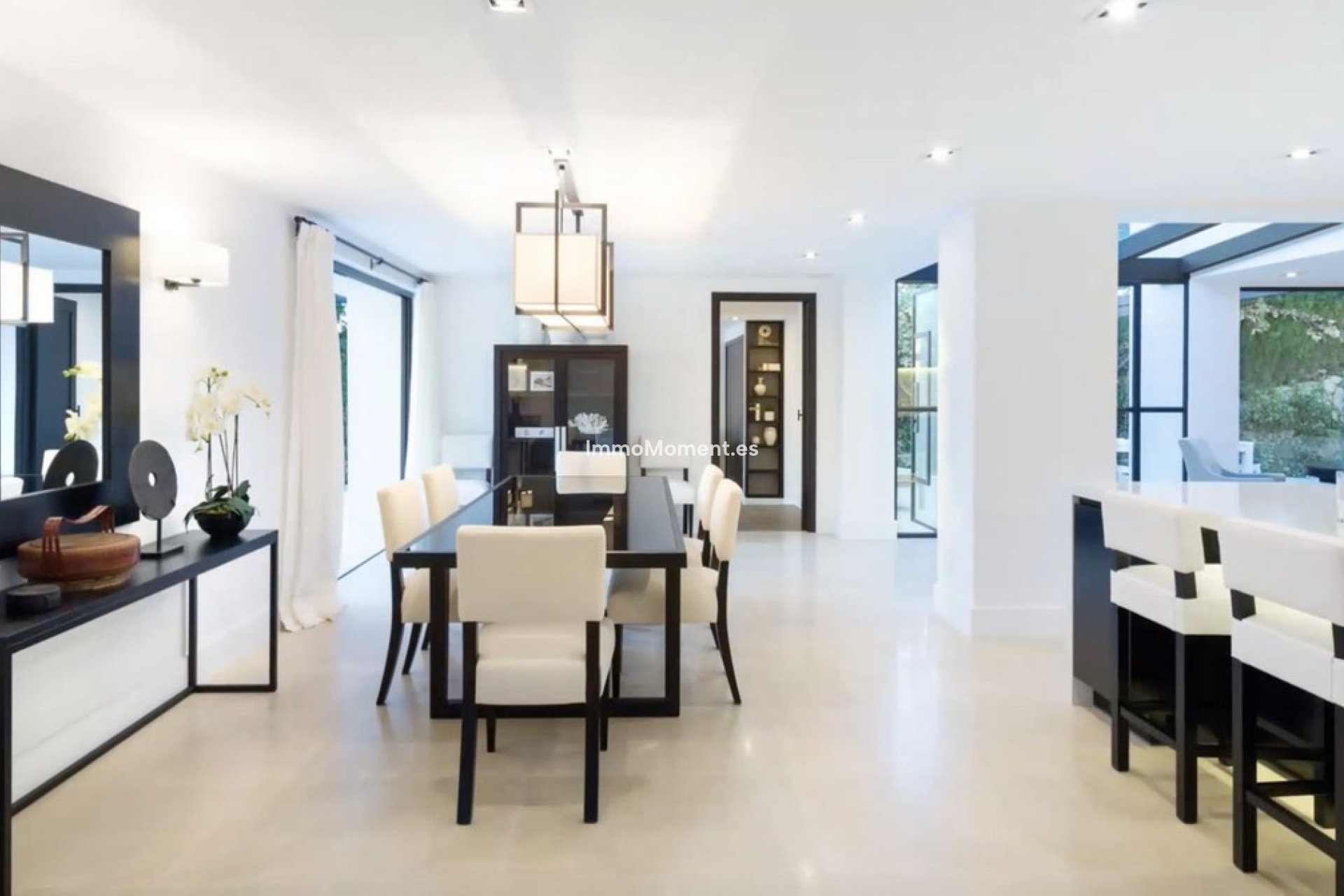 Wiederverkauf - Freistehende Villa - Marbella - Nueva Andalucía