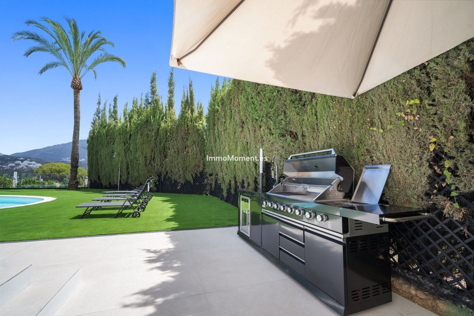 Wiederverkauf - Freistehende Villa - Marbella - Nueva Andalucía