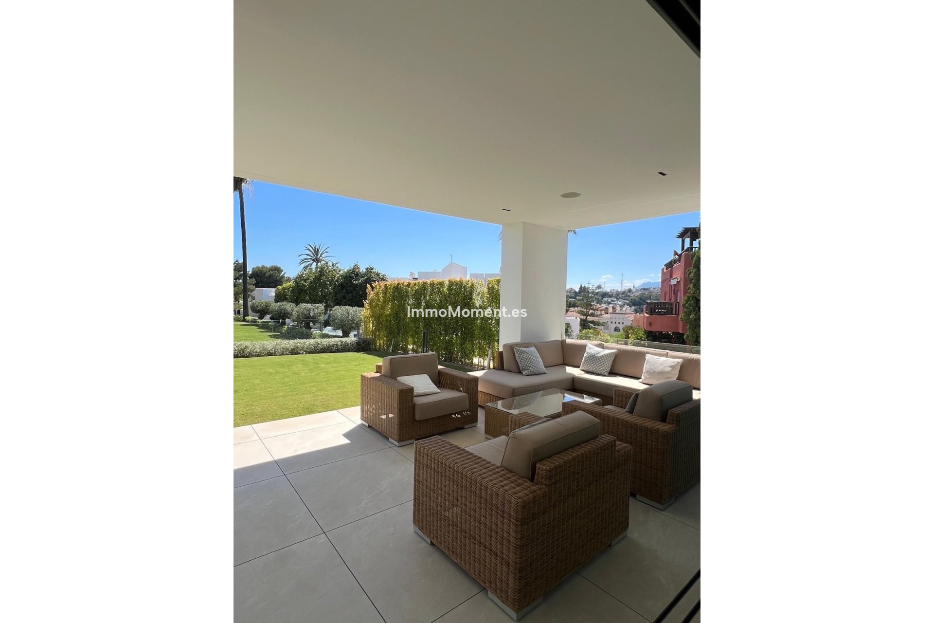 Wiederverkauf - Freistehende Villa - Marbella - Nueva Andalucía
