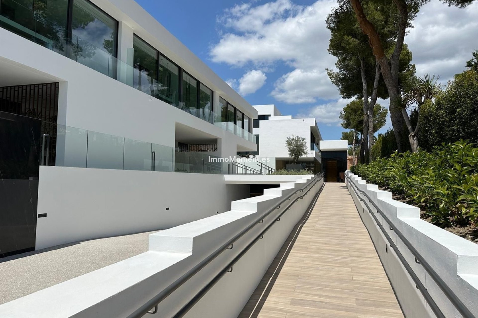 Wiederverkauf - Freistehende Villa - Marbella - Nueva Andalucía