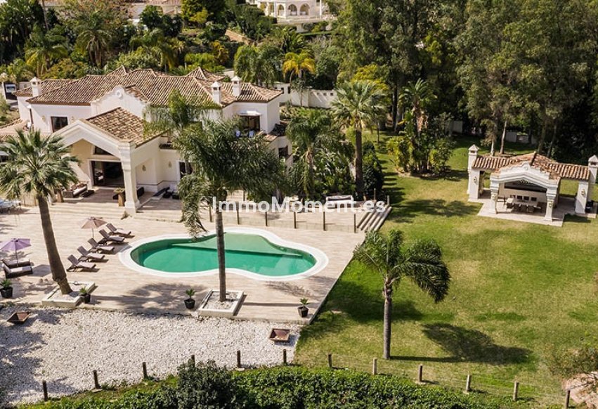 Wiederverkauf - Freistehende Villa - Marbella - Nueva Andalucía