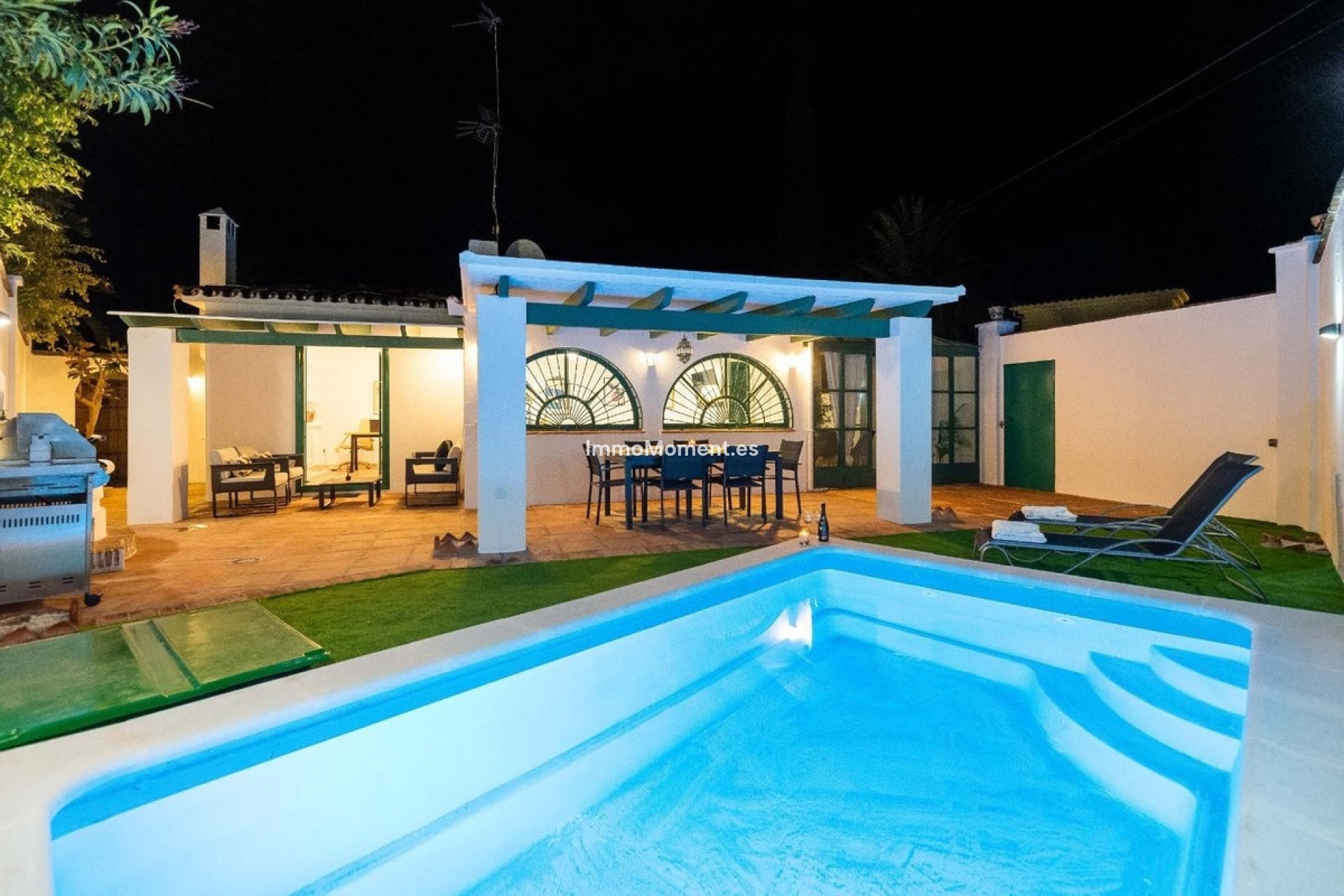 Wiederverkauf - Freistehende Villa - Marbella - Nueva Andalucía