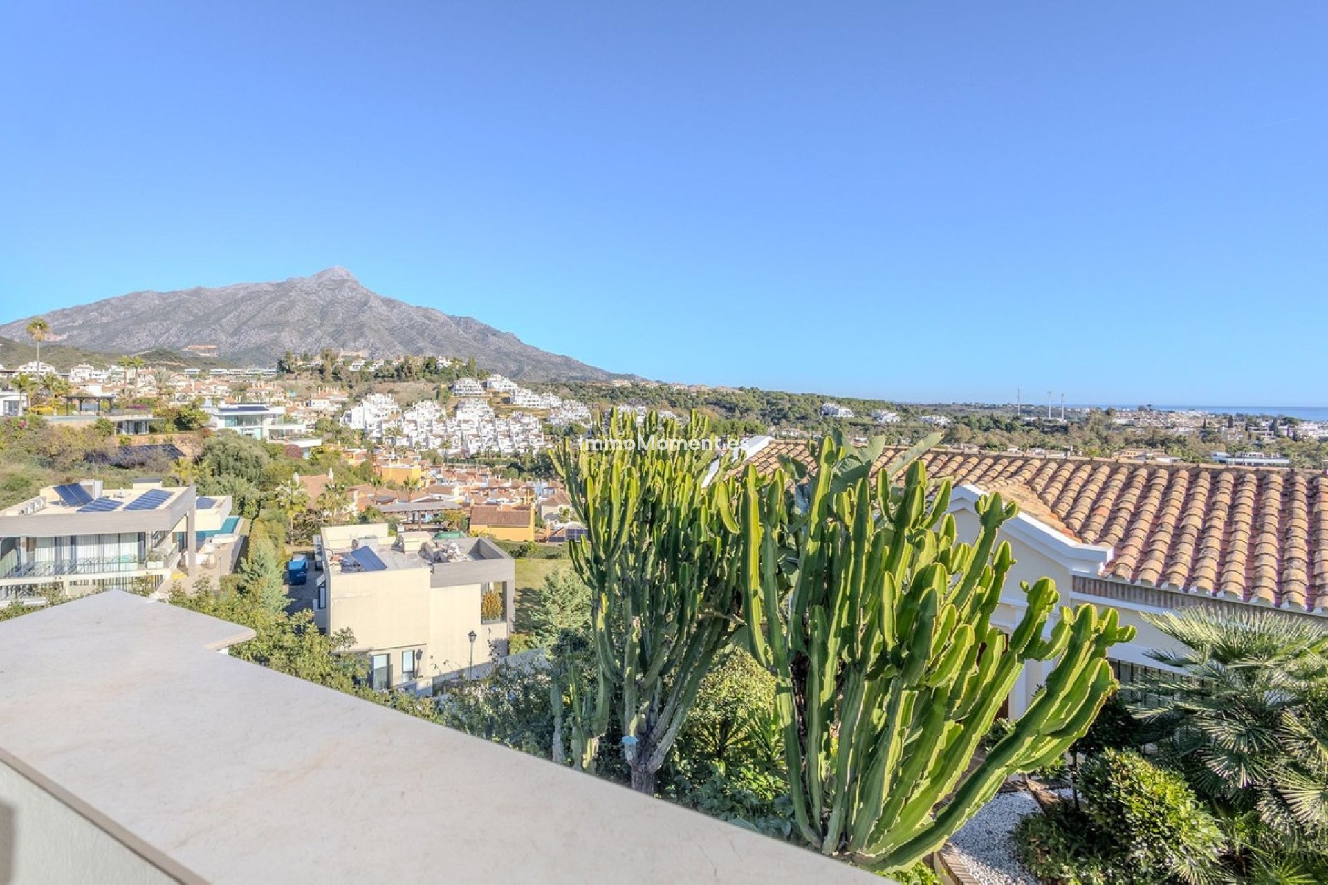 Wiederverkauf - Freistehende Villa - Marbella - Nueva Andalucía