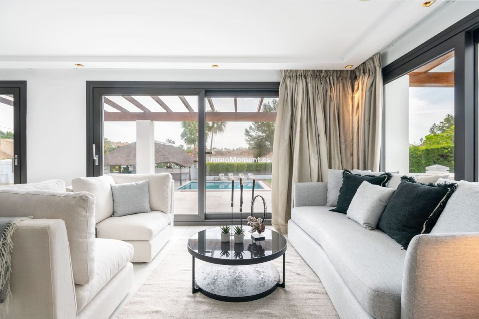 Wiederverkauf - Freistehende Villa - Marbella - Nueva Andalucía