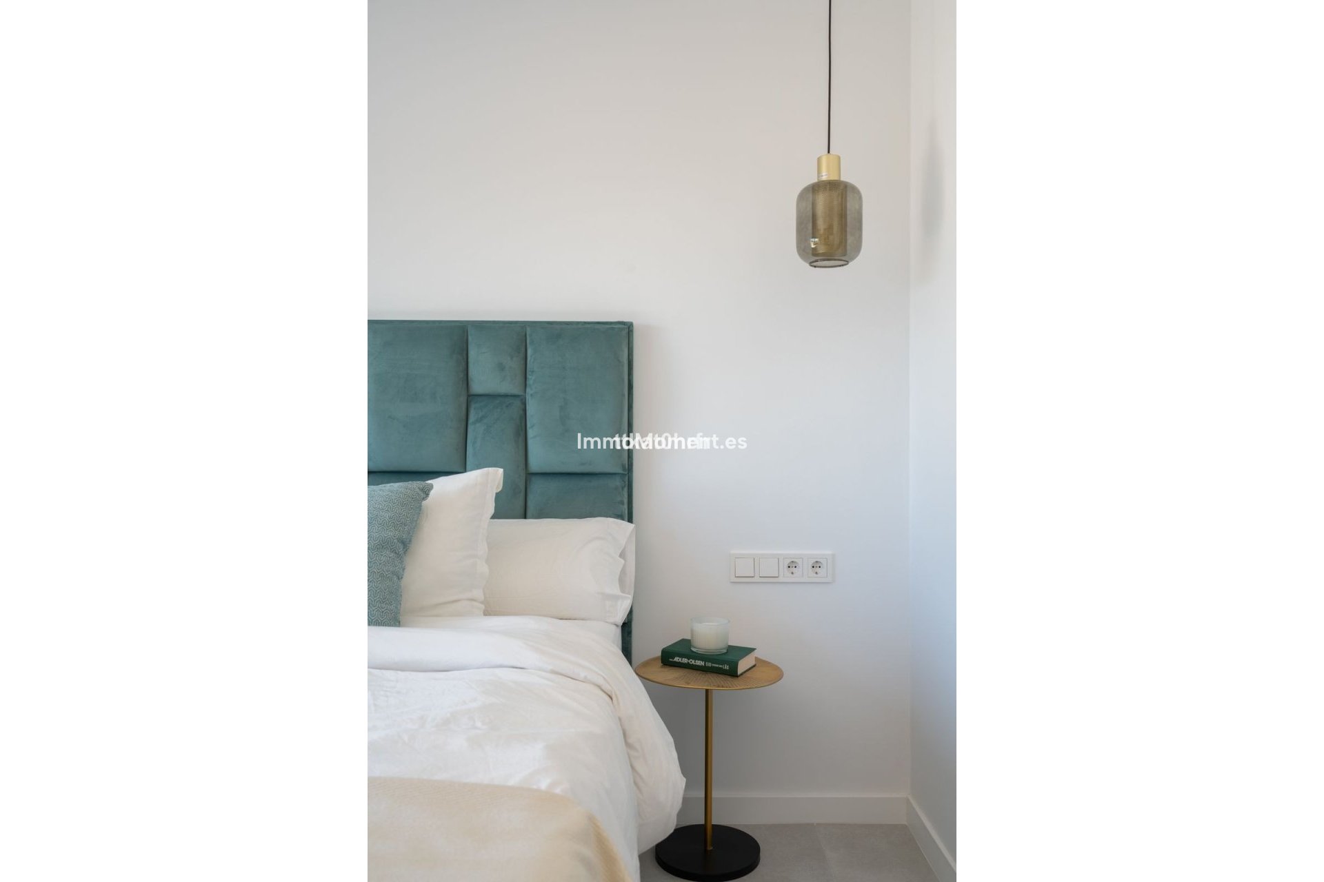 Wiederverkauf - Freistehende Villa - Marbella - Nueva Andalucía