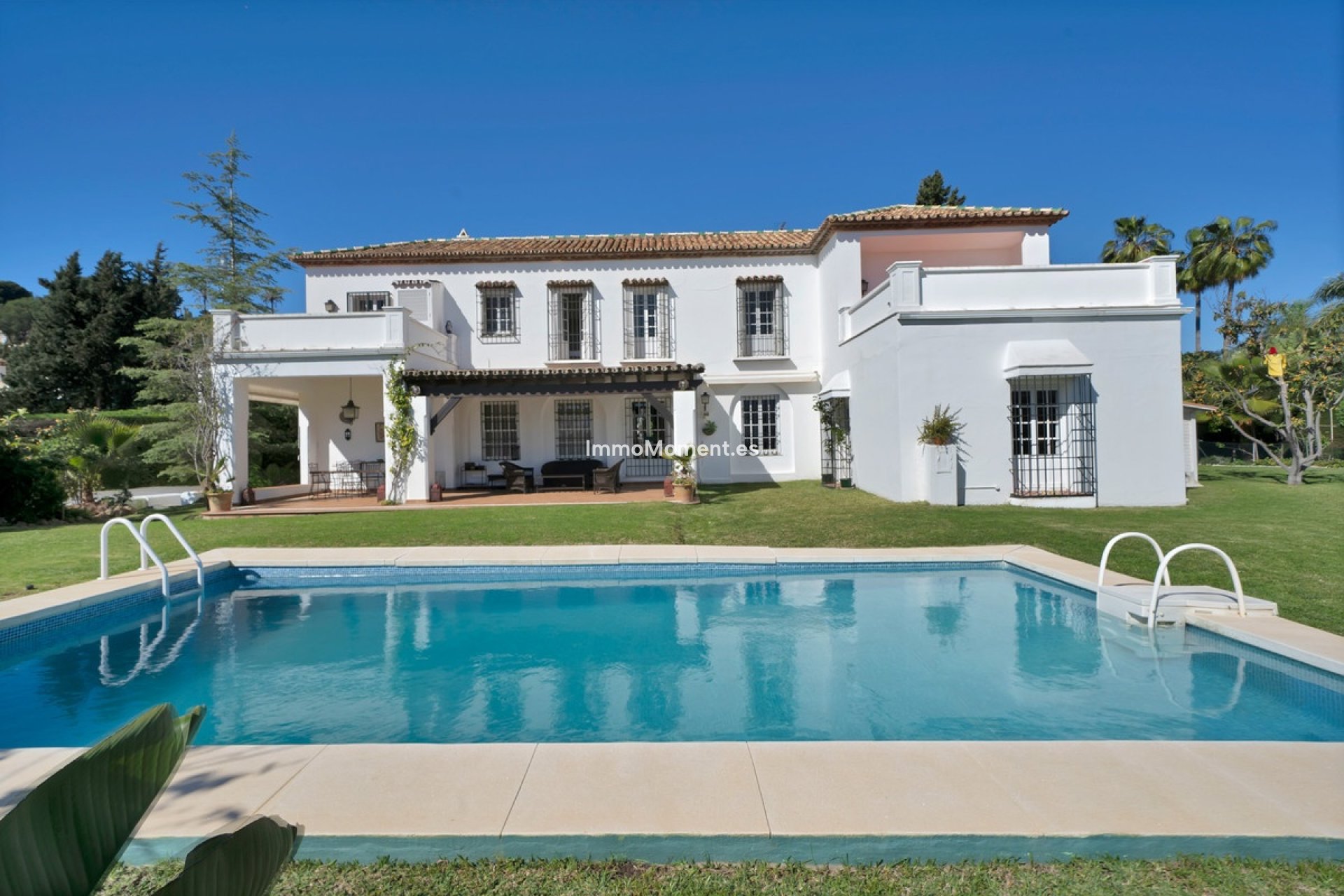 Wiederverkauf - Freistehende Villa - Marbella - Nueva Andalucía