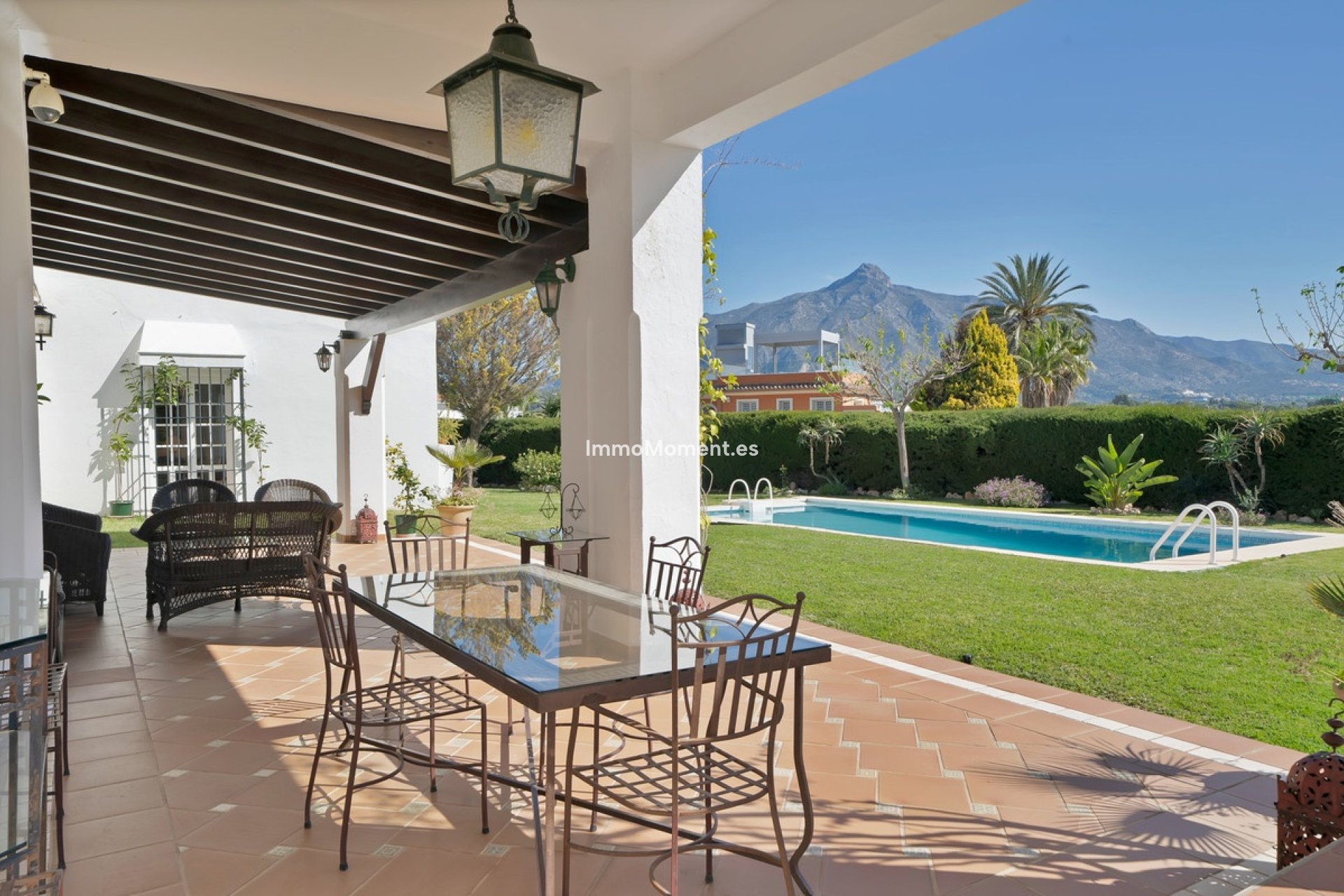Wiederverkauf - Freistehende Villa - Marbella - Nueva Andalucía