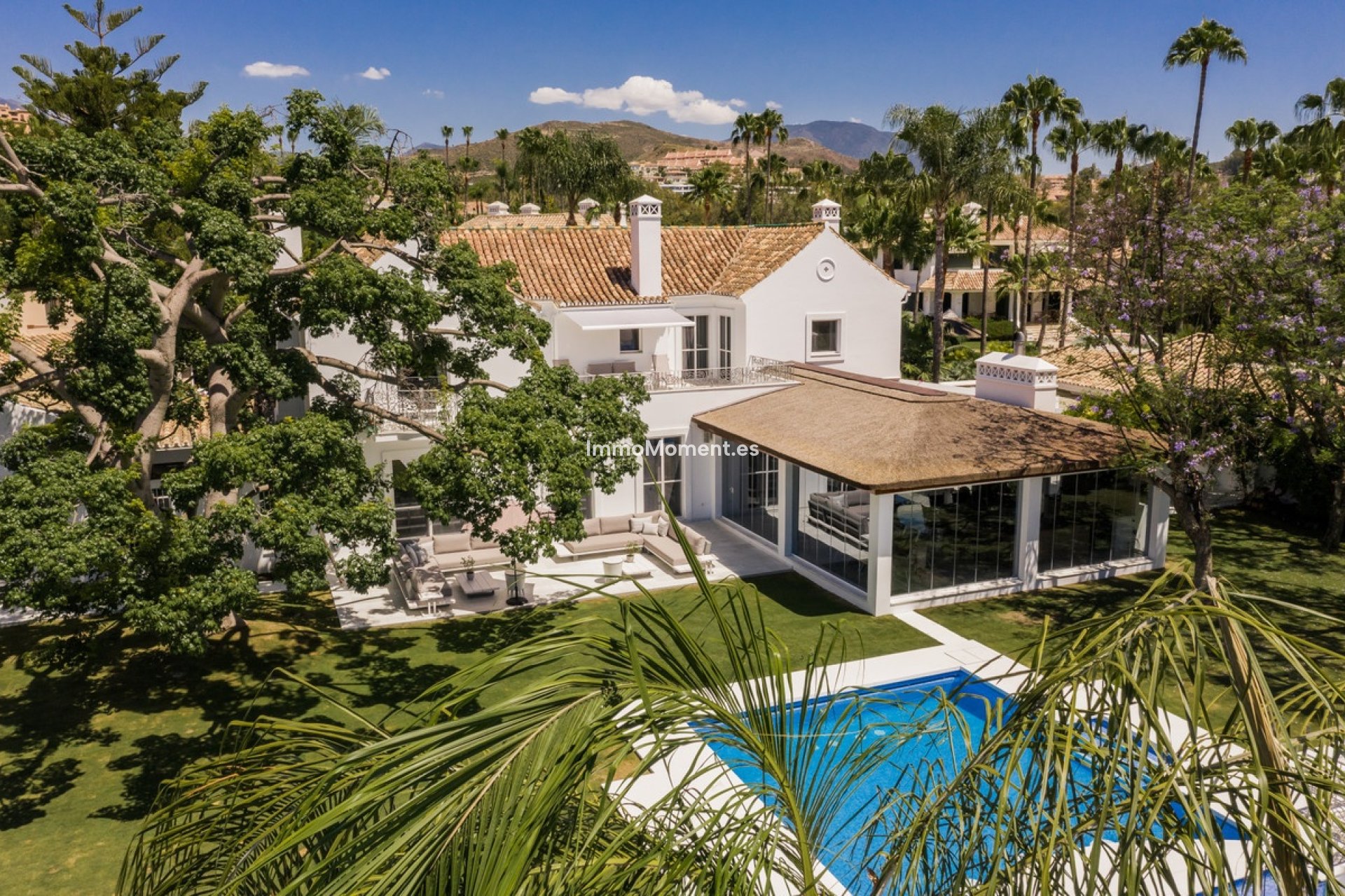 Wiederverkauf - Freistehende Villa - Marbella - Nueva Andalucía