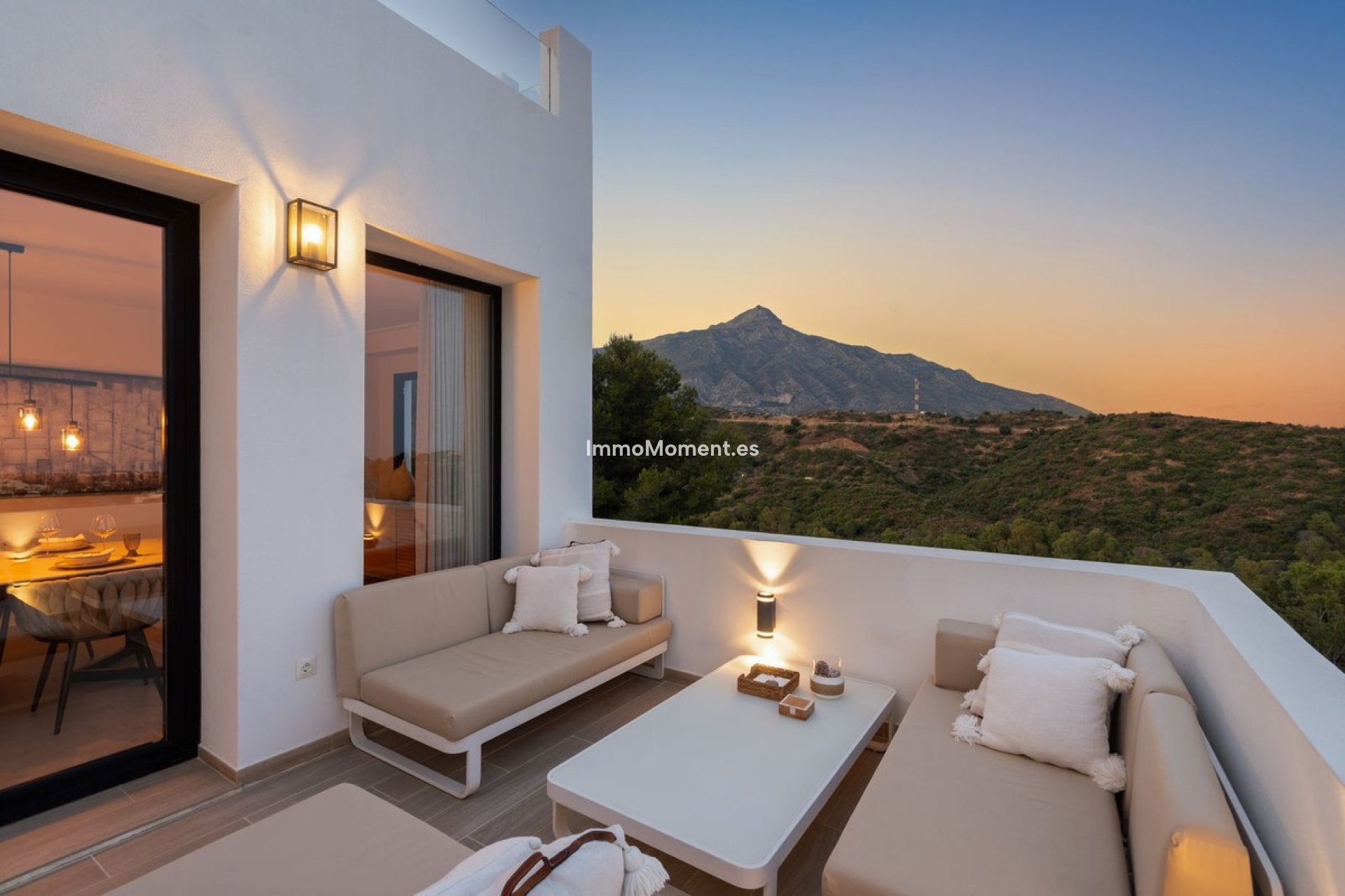 Wiederverkauf - Freistehende Villa - Marbella - Nueva Andalucía
