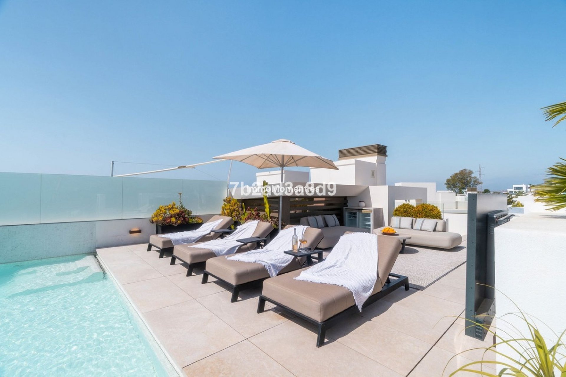 Wiederverkauf - Freistehende Villa - Marbella - Nueva Andalucía