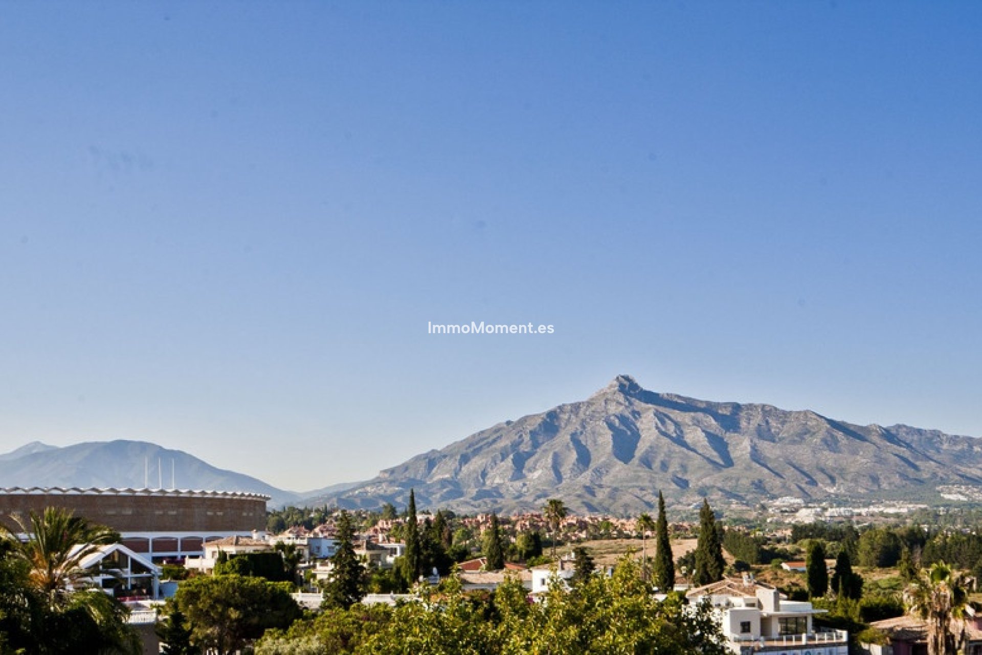 Wiederverkauf - Freistehende Villa - Marbella - Nueva Andalucía