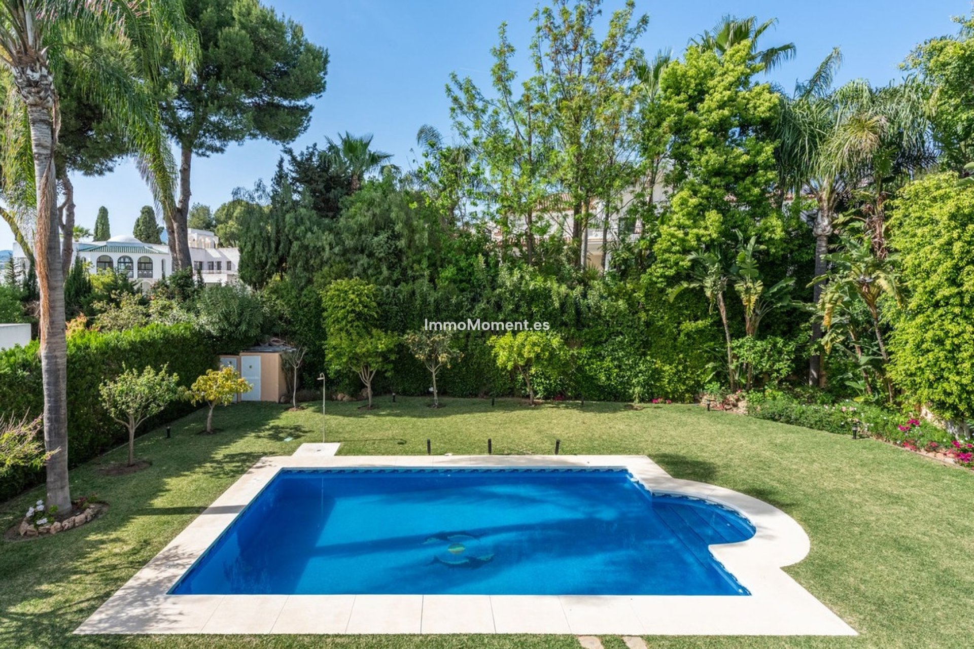 Wiederverkauf - Freistehende Villa - Marbella - Nueva Andalucía