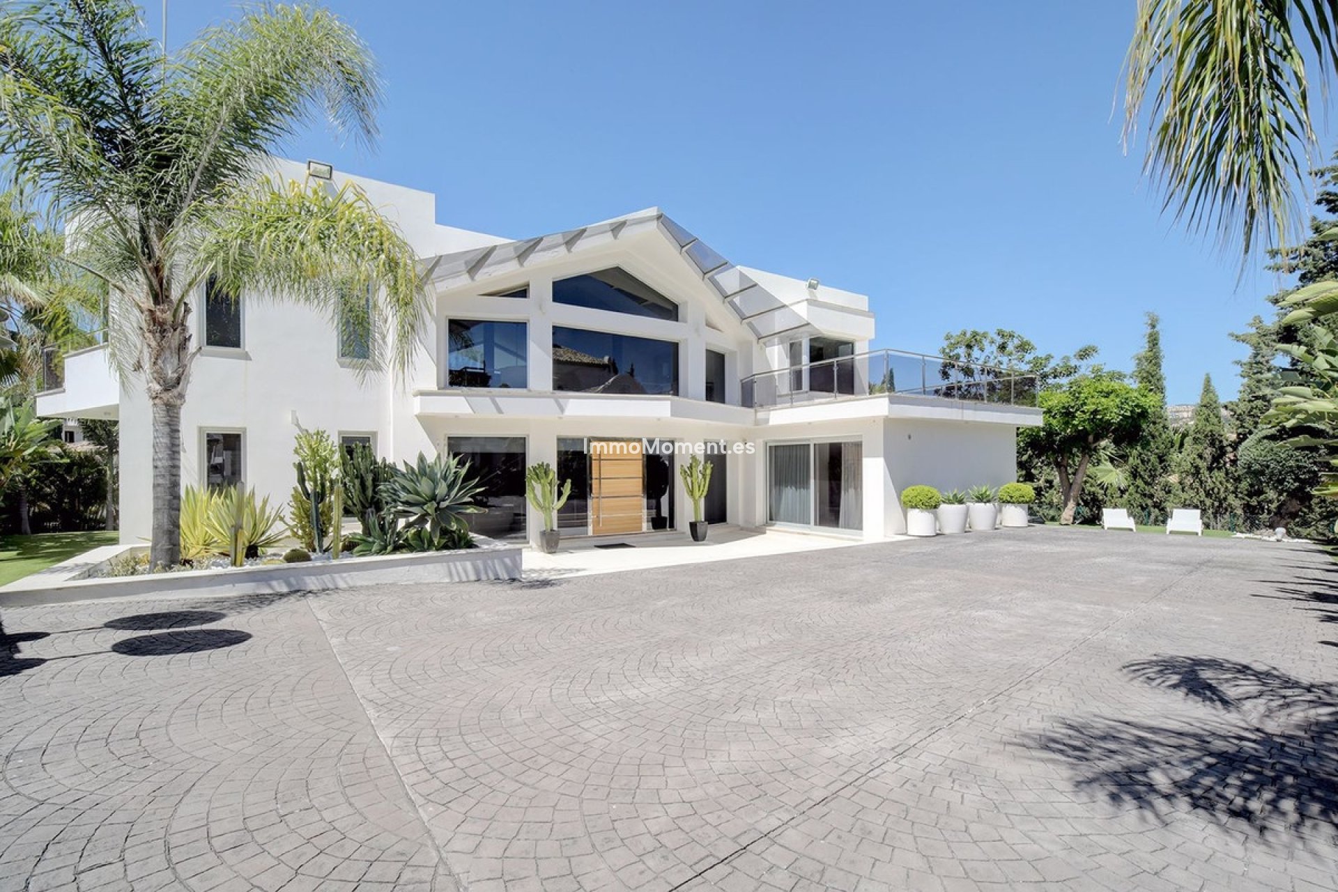 Wiederverkauf - Freistehende Villa - Marbella - Nueva Andalucía