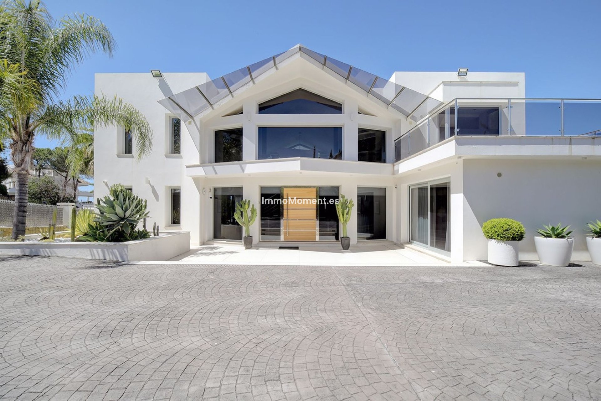 Wiederverkauf - Freistehende Villa - Marbella - Nueva Andalucía