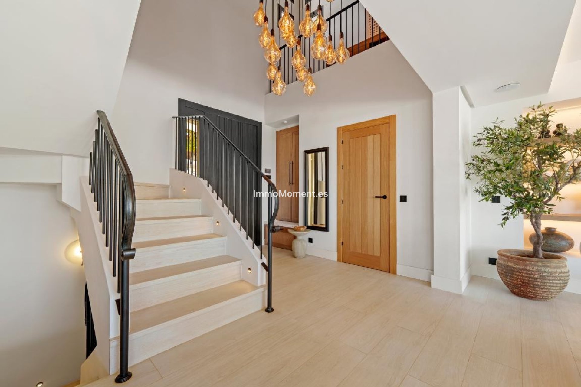 Wiederverkauf - Freistehende Villa - Marbella - Nueva Andalucía