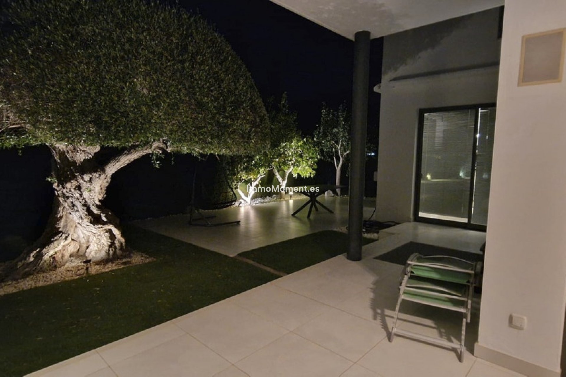 Wiederverkauf - Freistehende Villa - Marbella - Nueva Andalucía
