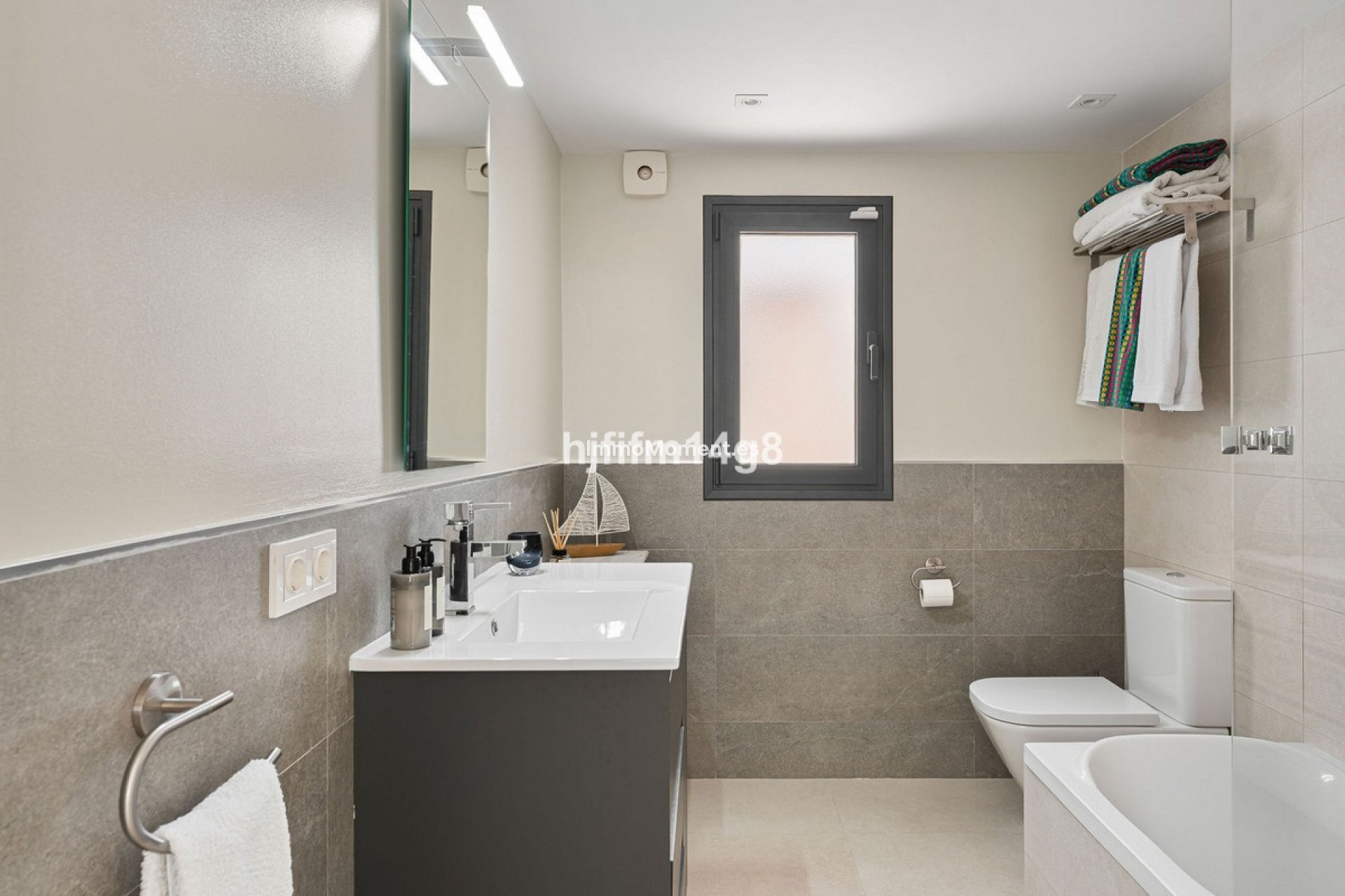 Wiederverkauf - Freistehende Villa - Marbella - Nueva Andalucía