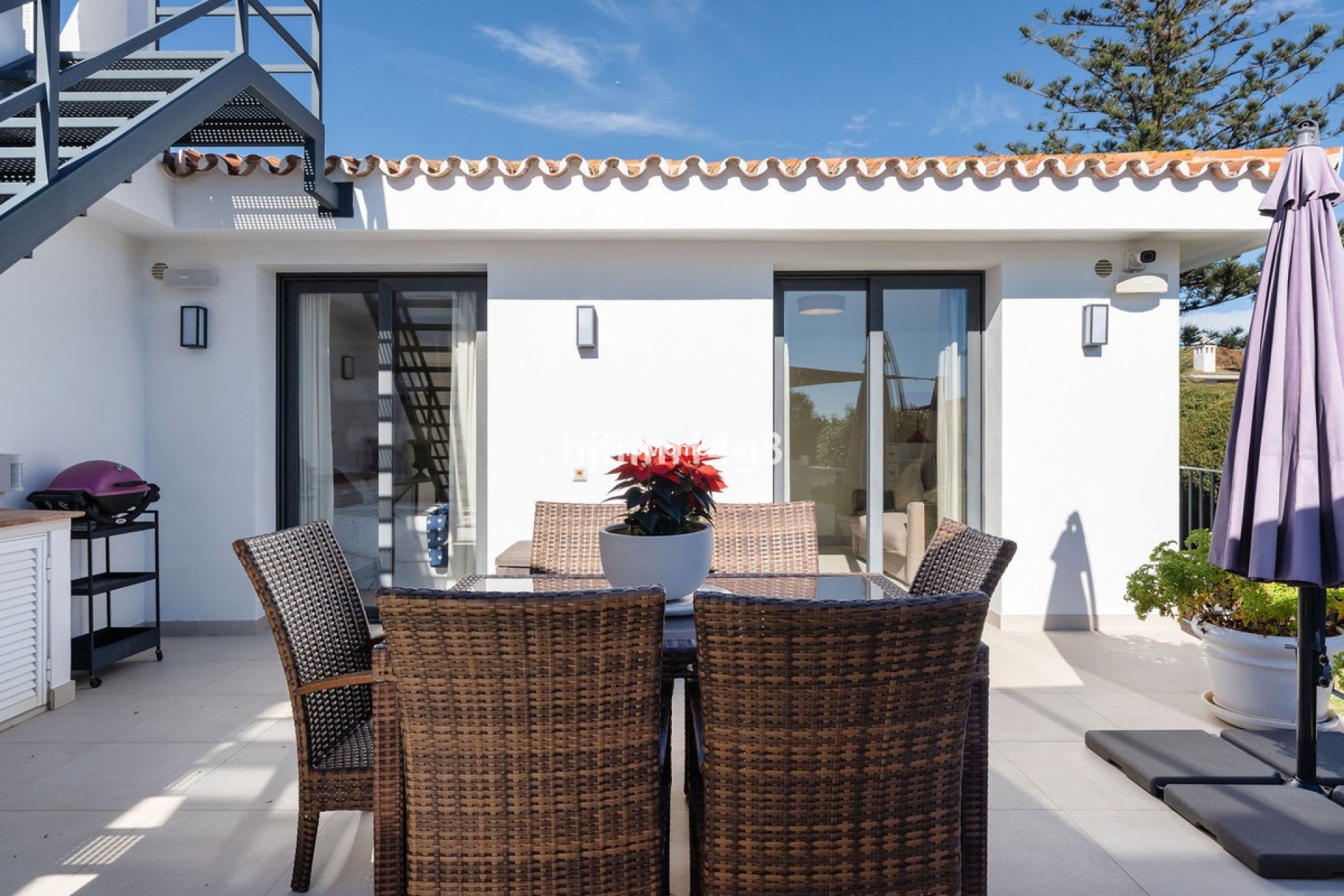 Wiederverkauf - Freistehende Villa - Marbella - Nueva Andalucía
