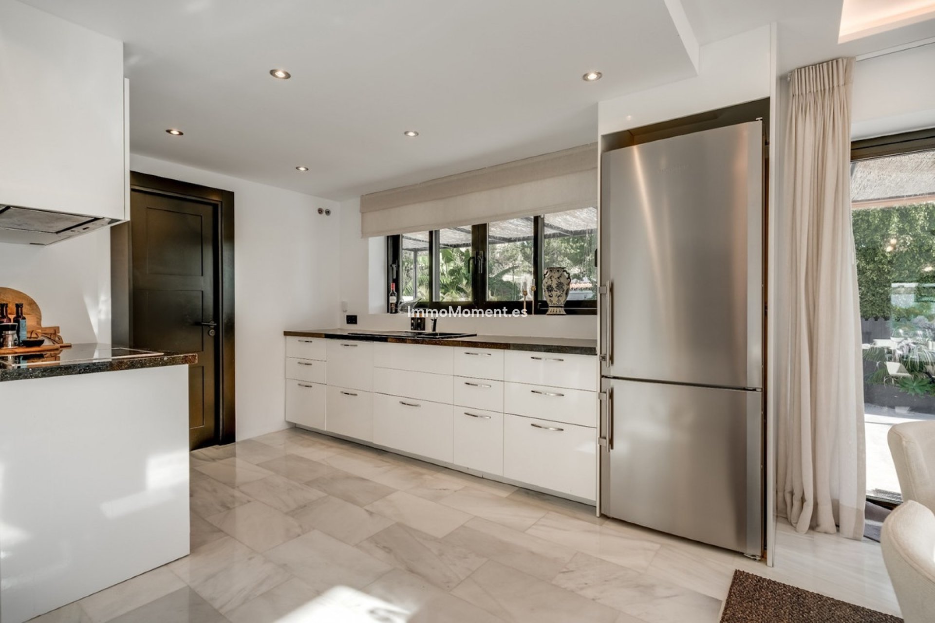 Wiederverkauf - Freistehende Villa - Marbella - Nueva Andalucía