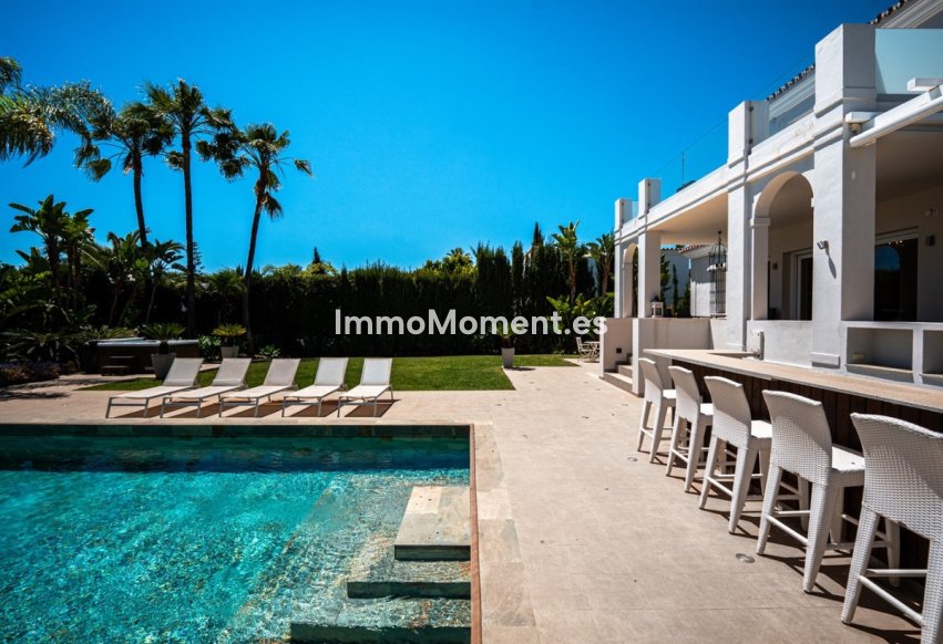 Wiederverkauf - Freistehende Villa - Marbella - Nueva Andalucía