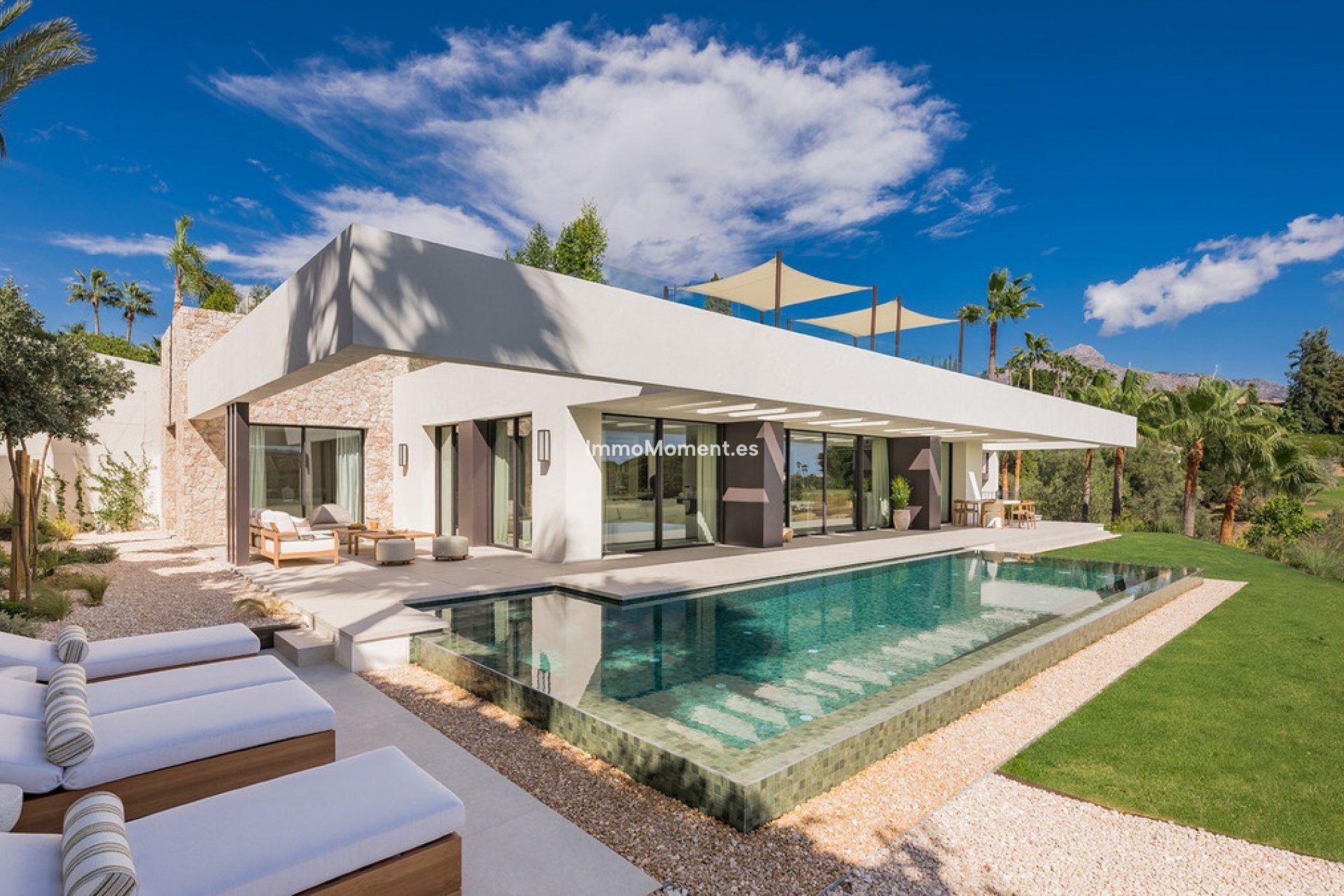 Wiederverkauf - Freistehende Villa - Marbella - Nueva Andalucía