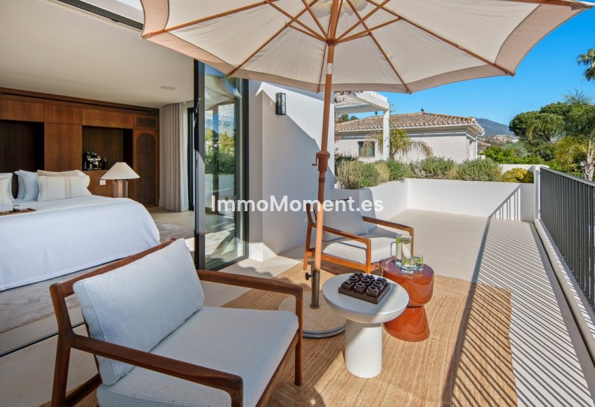 Wiederverkauf - Freistehende Villa - Marbella - Nueva Andalucía